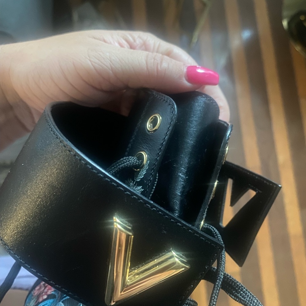 Louis Vuitton Wonderland Ranger Boot - Picture 10 of 14
